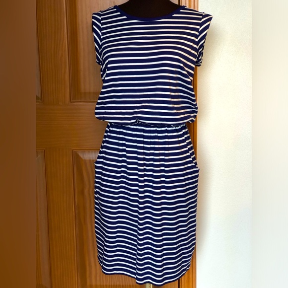 NWOT BODEN s4 dress Cotton/modal blend Elastic waist Side pockets Short length - Picture 1 of 7